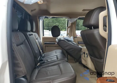 2015 Ford F250 Super Duty z USA, uszkodzony, nr VIN 1FT7W2BT1FEC87702